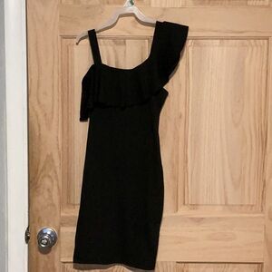 SHEIN Black Off Shoulder Teen Dress